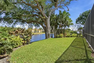 12886 La Rochelle Cir, Palm Beach Gardens, FL 33410 - Photo 49