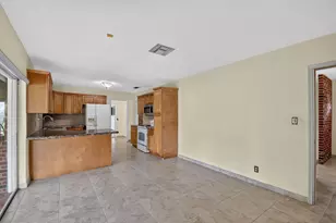 8 Bell Ln, West Palm Beach, FL 33406 - Photo 27