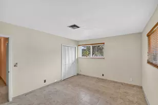 8 Bell Ln, West Palm Beach, FL 33406 - Photo 39