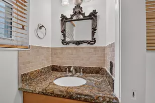 8 Bell Ln, West Palm Beach, FL 33406 - Photo 25
