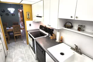 1042 North Dr, Delray Beach, FL 33445 - Photo 9