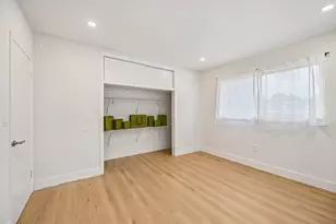 285 NE 165th St, Miami, FL 33162 - Photo 21