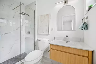 285 NE 165th Street, Miami, FL 33162 - Photo 15