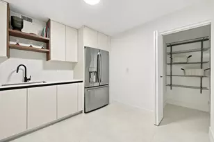 3140 S Ocean Dr, Hallandale Beach, FL 33009 - Photo 13