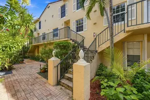 1010 Lake Shore Dr, Lake Park, FL 33403 - Photo 3
