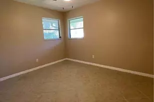 1315 SE Petunia Ave, Port Saint Lucie, FL 34952 - Photo 29
