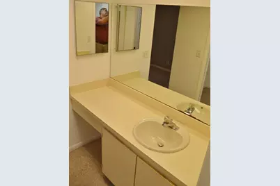 5130 Las Verdes Circle #121, Delray Beach, FL 33484 - Photo 13