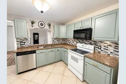 560 SE 23rd Avenue #1, Pompano Beach, FL 33062 - Photo 3