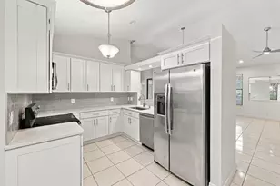 8292 Waterline Dr, Boynton Beach, FL 33472 - Photo 31
