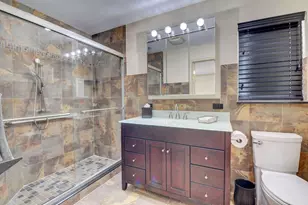 1086 SW 28th Ave, Boynton Beach, FL 33426 - Photo 13