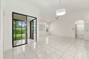 8292 Waterline Dr, Boynton Beach, FL 33472 - Photo 23
