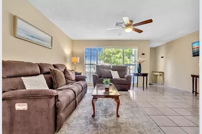 6872 NW 26th Court, Sunrise, FL 33313 - Photo 11