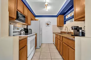 6872 NW 26th Ct, Sunrise, FL 33313 - Photo 5