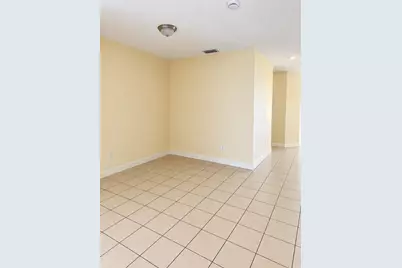 2247 Shoma Drive #2247, Royal Palm Beach, FL 33414 - Photo 9