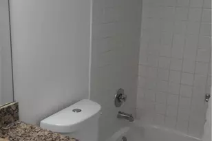 13355 SW 9th Ct, Pembroke Pines, FL 33027 - Photo 9