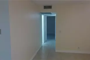 13355 SW 9th Ct, Pembroke Pines, FL 33027 - Photo 3