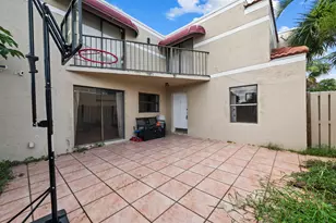 3770 Village Dr, Delray Beach, FL 33445 - Photo 23