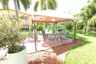 57 Camden C, West Palm Beach, FL 33417 - Photo 23