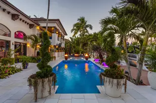 210 Nurmi Dr, Fort Lauderdale, FL 33301 - Photo 9