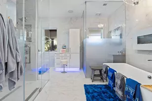 210 Nurmi Dr, Fort Lauderdale, FL 33301 - Photo 39