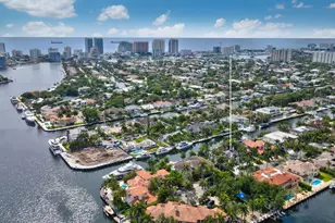 210 Nurmi Dr, Fort Lauderdale, FL 33301 - Photo 67