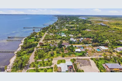 12349 S Indian River Drive, Jensen Beach, FL 34957 - Photo 9