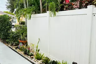 1051 NW 191st Ave, Pembroke Pines, FL 33029 - Photo 17