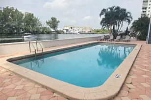 1401 N Riverside Dr, Pompano Beach, FL 33062 - Photo 27