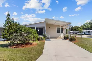 8530 Leadtree Ct, Port Saint Lucie, FL 34952 - Photo 3