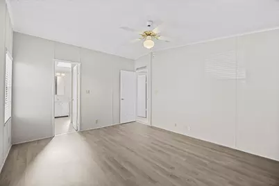 8530 Leadtree Court, Port Saint Lucie, FL 34952 - Photo 15