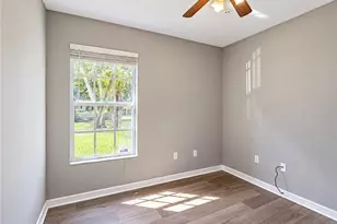 528 13th Pl, Vero Beach, FL 32960 - Photo 31