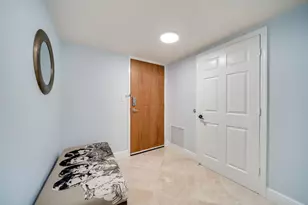 2011 N Ocean Blvd, Fort Lauderdale, FL 33305 - Photo 9