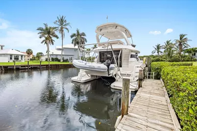 122 Queen Frederika Court, Hutchinson Island, FL 34949 - Photo 47