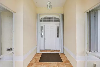 122 Queen Frederika Court, Hutchinson Island, FL 34949 - Photo 5
