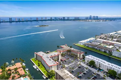 100 Paradise Harbour Boulevard #202, North Palm Beach, FL 33408 - Photo 19
