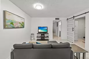 120 High Point Blvd, Delray Beach, FL 33445 - Photo 5
