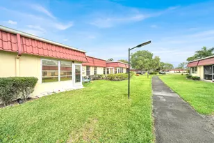 815 Salem Ln, Lake Worth, FL 33467 - Photo 21