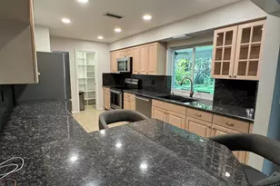 355 SE 7th St, Dania Beach, FL 33004 - Photo 49