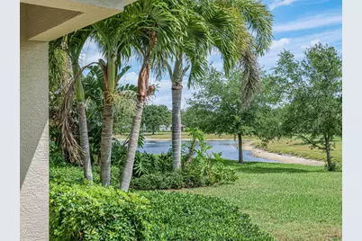 6400 Monserrat Drive, Vero Beach, FL 32967 - Photo 5