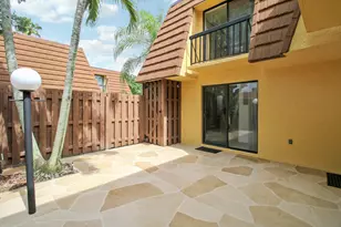 825 Center St, Jupiter, FL 33458 - Photo 43