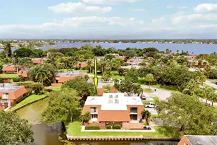 825 Center St, Jupiter, FL 33458 - Photo 81