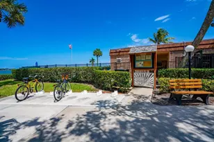 825 Center St, Jupiter, FL 33458 - Photo 49