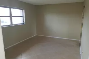 5725 Fernley Dr E, West Palm Beach, FL 33415 - Photo 3