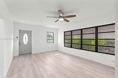 1501 N 18th Avenue N, Lake Worth, FL 33460 - Photo 5