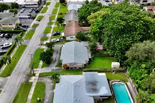 315 Northlake Dr, North Palm Beach, FL 33408 - Photo 9