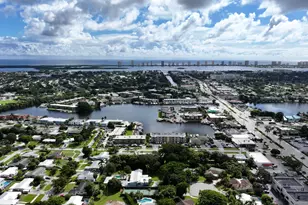 315 Northlake Dr, North Palm Beach, FL 33408 - Photo 27