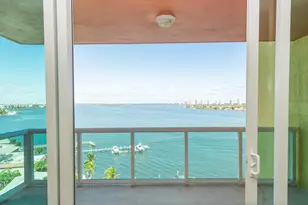 2650 Lake Shore Dr, Riviera Beach, FL 33404 - Photo 7