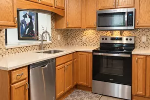 7642 Tahiti Ln, Lake Worth, FL 33467 - Photo 5