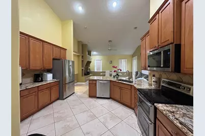 2562 SW McDonald Street, Port Saint Lucie, FL 34953 - Photo 5