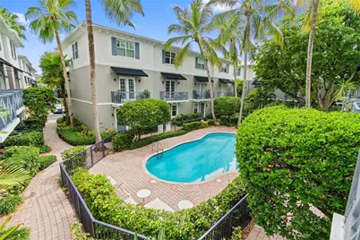 2243 NE 9th Avenue, Wilton Manors, FL 33305 - Photo 13